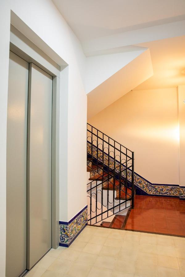 Posada Boutique El Gallo Moron Морон-де-ла-Фронтера Екстер'єр фото